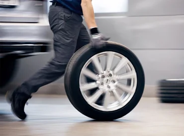 Hamilton's trusted tire shop: Frank's Tire